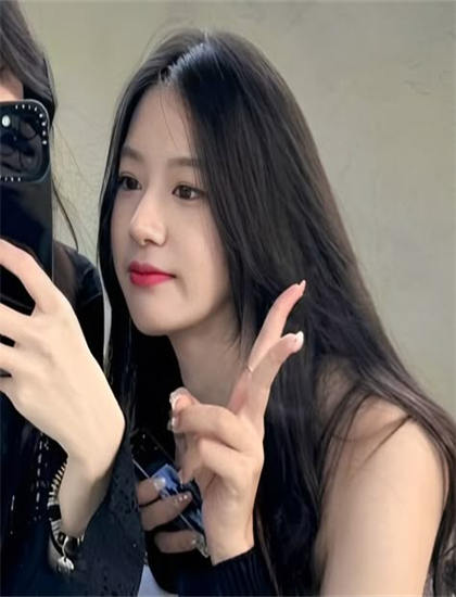 死后八年女帝命我迎敌反派解读：复杂性格与动机社会分析